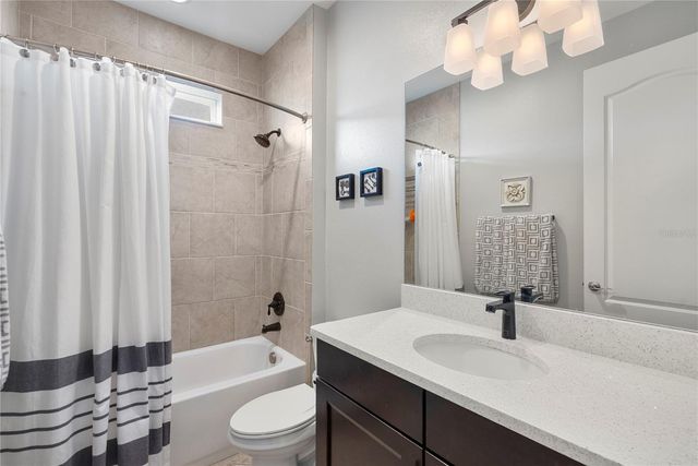 10539 WARLOW CREEK STREET, Orlando, FL 32832