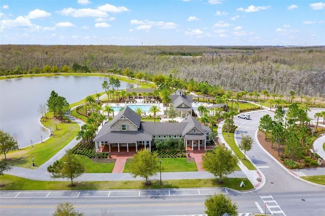 10539 WARLOW CREEK STREET, Orlando, FL 32832