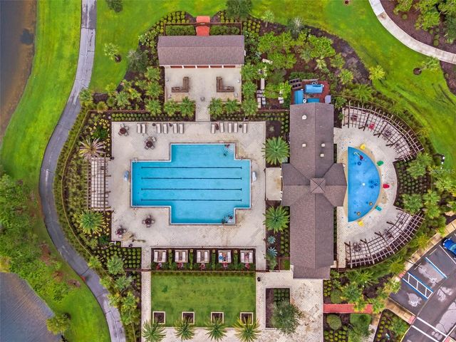 10539 WARLOW CREEK STREET, Orlando, FL 32832