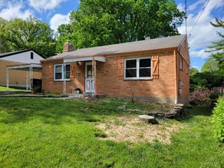 306 Forestwood Drive, Springfield Twp., OH 45216