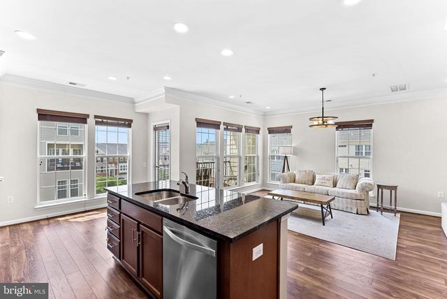 20582 GEDDES TER, Ashburn, VA 20147