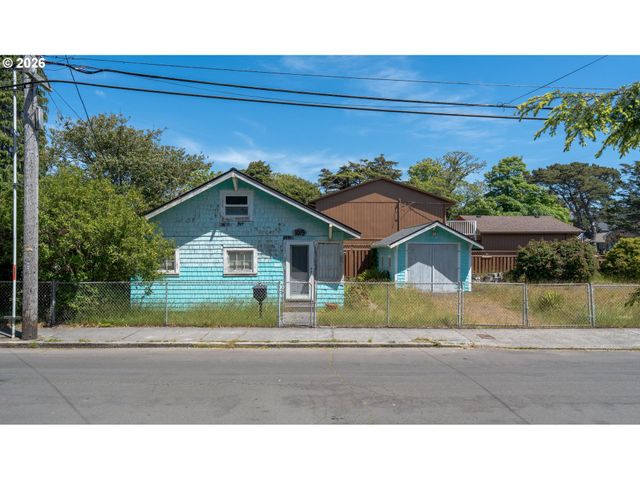 1019 N FRANKLIN St, Seaside, OR 97138