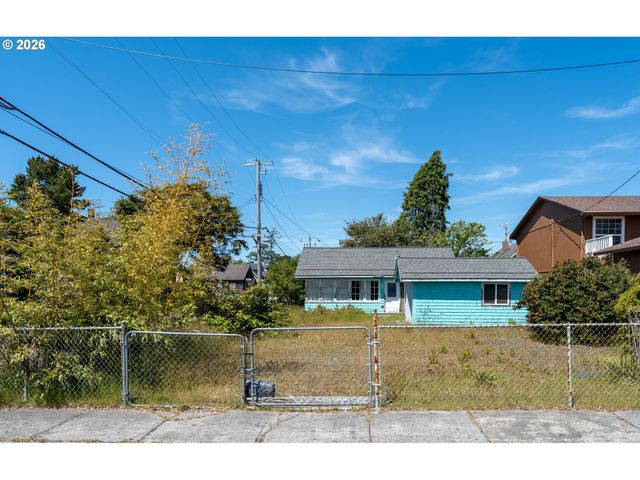 1019 N FRANKLIN St, Seaside, OR 97138