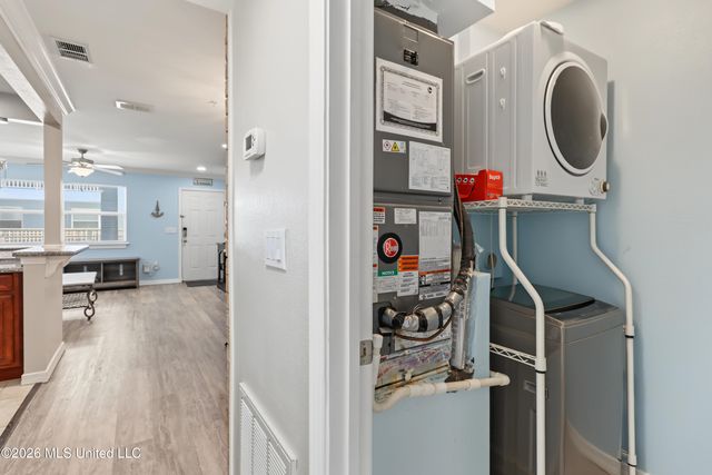 1282 Beach Boulevard, 104, Biloxi, MS 39530