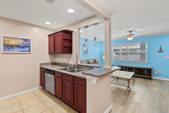 1282 Beach Boulevard, 104, Biloxi, MS 39530