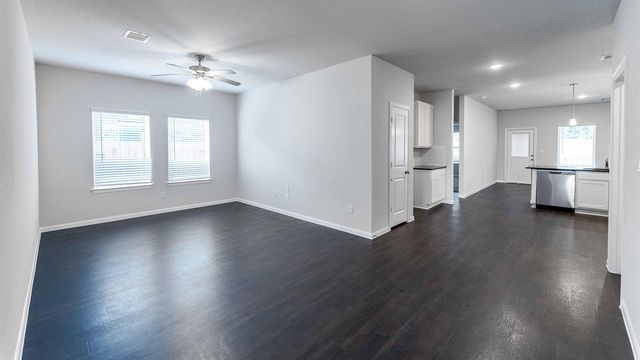 22003 Blue Sky Way, Splendora, TX 77372