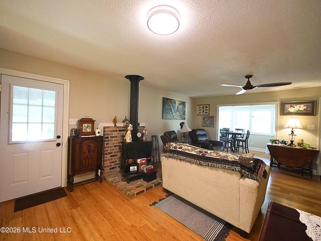 9936 Ana Hulu Street, Diamondhead, MS 39525