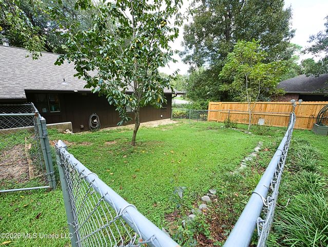 9936 Ana Hulu Street, Diamondhead, MS 39525