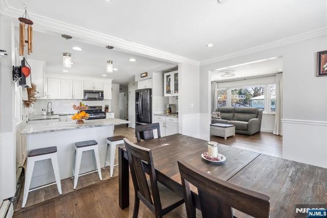 7 Chaplin Court, Clifton, NJ 07012