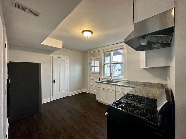 4150 W Belden Street 2, Chicago, IL 60639