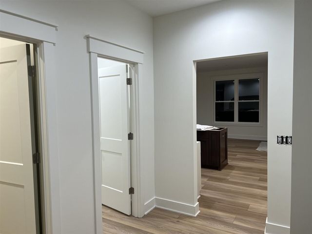 4716 Hidden Ridge Drive, Hudsonville, MI 49426