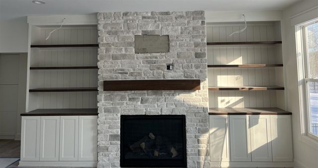 4716 Hidden Ridge Drive, Hudsonville, MI 49426