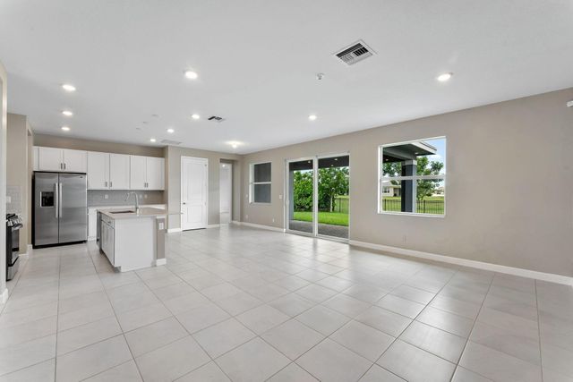 19160 Croft Mill Xing Crossing, Loxahatchee, FL 33470