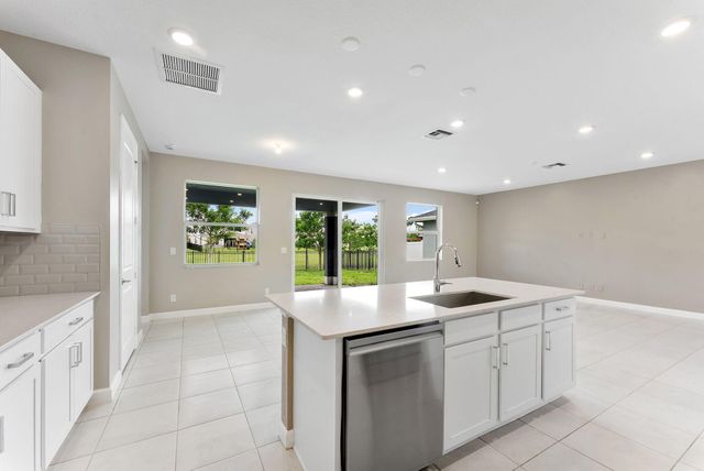 19160 Croft Mill Xing Crossing, Loxahatchee, FL 33470