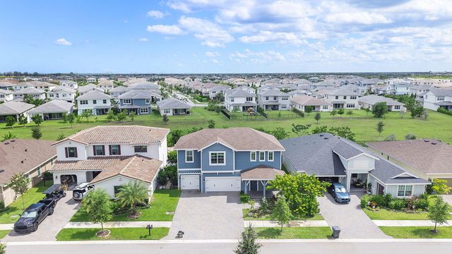 19160 Croft Mill Xing Crossing, Loxahatchee, FL 33470