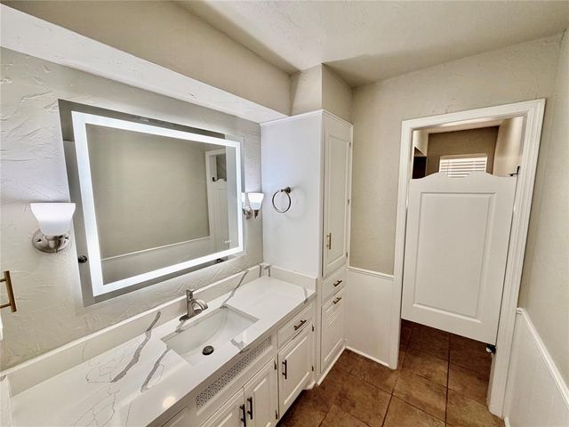8325 Arlington Drive, Oklahoma City, OK 73132
