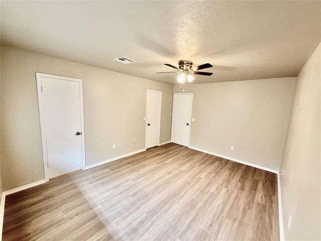 8325 Arlington Drive, Oklahoma City, OK 73132