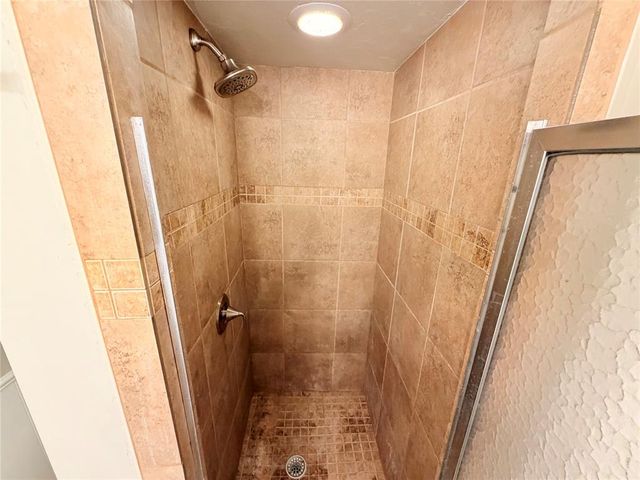8325 Arlington Drive, Oklahoma City, OK 73132