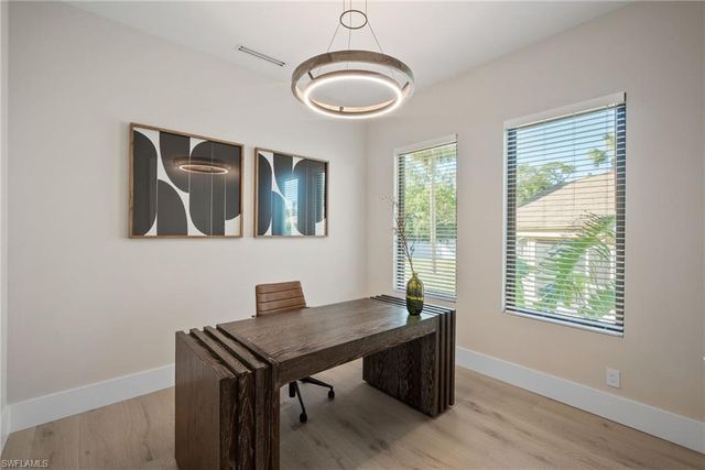 1364 Cypress Woods DR, Naples, FL 34103