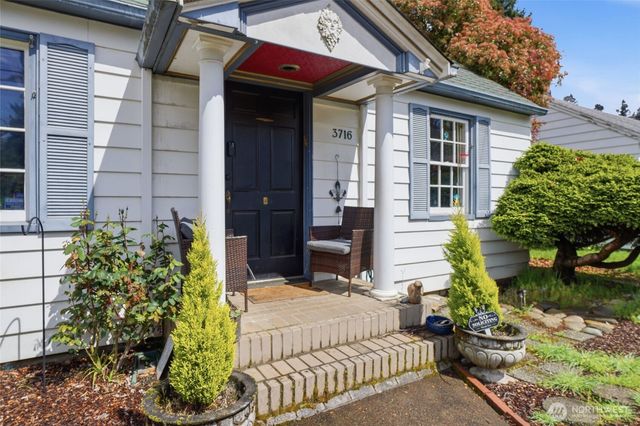 3716 E Evergreen Boulevard, Vancouver, WA 98661