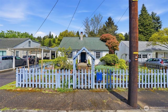 3716 E Evergreen Boulevard, Vancouver, WA 98661