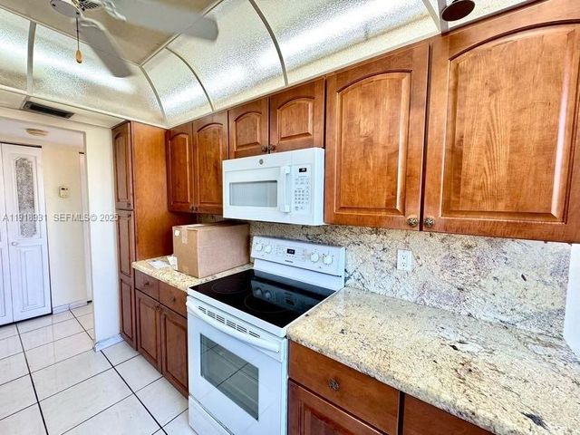 1200 Saint Charles Place 218, Pembroke Pines, FL 33026