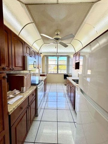 1200 Saint Charles Place 218, Pembroke Pines, FL 33026
