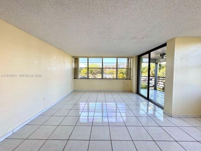 1200 Saint Charles Place 218, Pembroke Pines, FL 33026