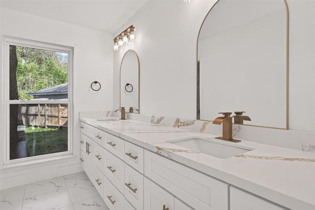 6210 Rippling Hollow Drive, Spring, TX 77379