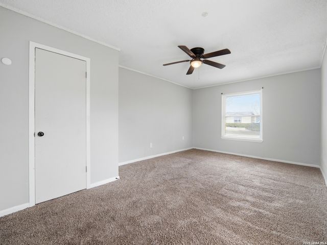 305 Toepperwein, Converse, TX 78109