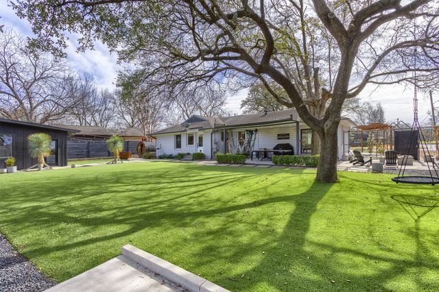 1812 Carol Street, Mckinney, TX 75069