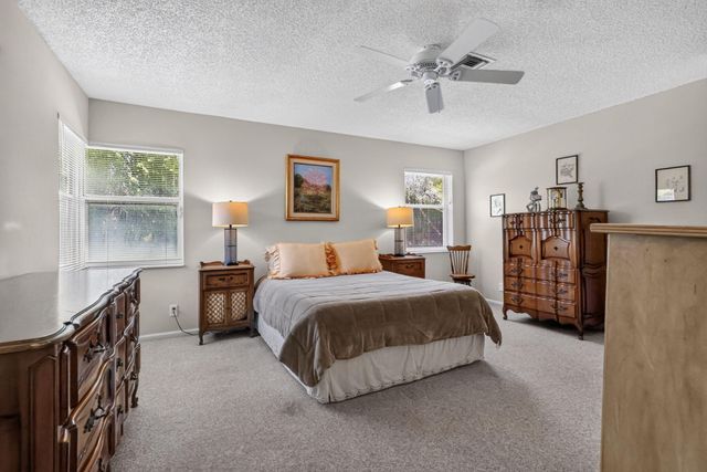 7223 Summer Tree Drive, Boynton Beach, FL 33437
