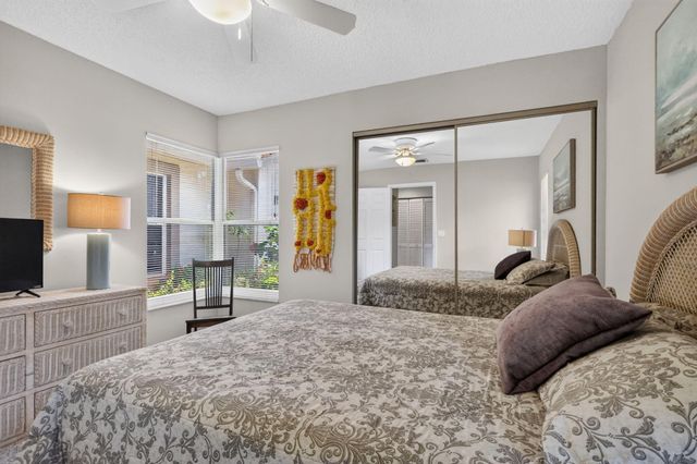 7223 Summer Tree Drive, Boynton Beach, FL 33437