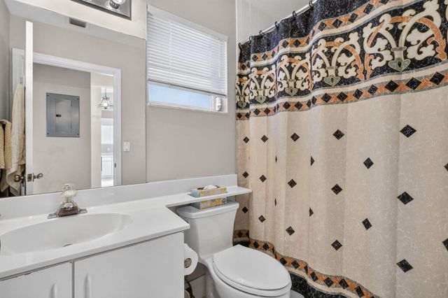 7223 Summer Tree Drive, Boynton Beach, FL 33437