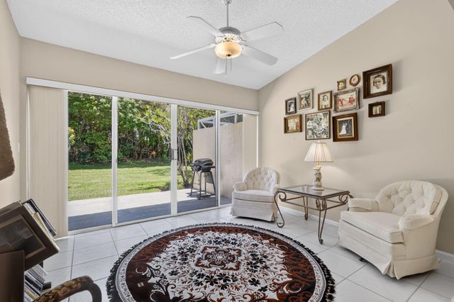 7223 Summer Tree Drive, Boynton Beach, FL 33437