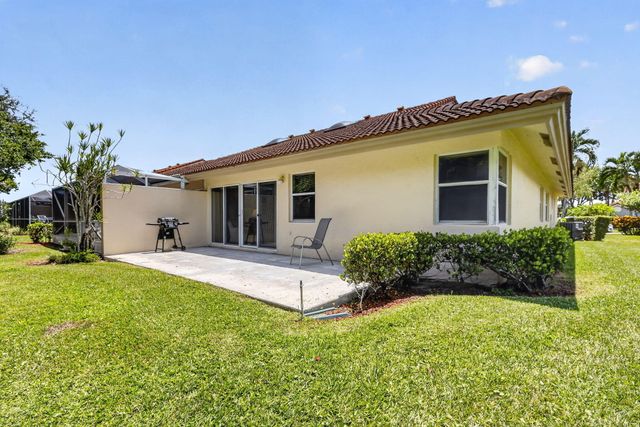 7223 Summer Tree Drive, Boynton Beach, FL 33437