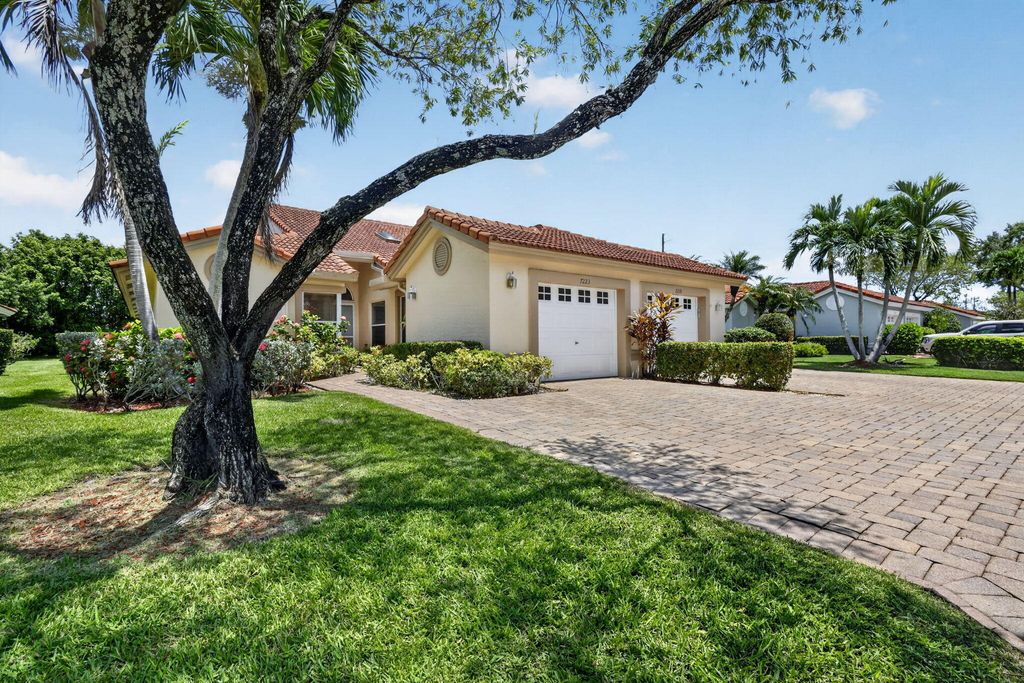 7223 Summer Tree Drive, Boynton Beach, FL 33437