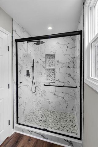 5647 WAYNE Avenue, Kansas City, MO 64110