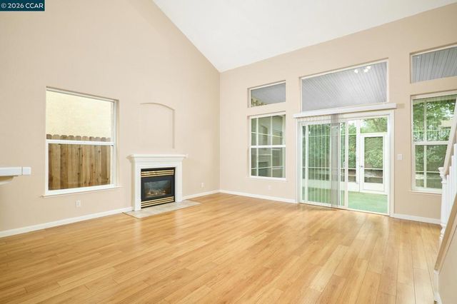 3007 Bergamo Ct, Sacramento, CA 95833