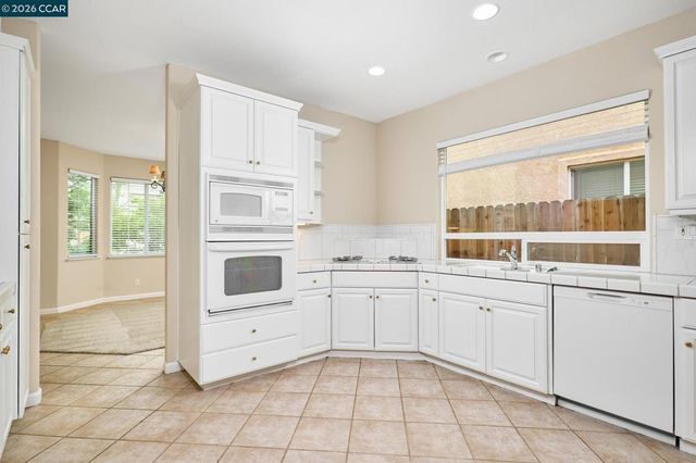 3007 Bergamo Ct, Sacramento, CA 95833