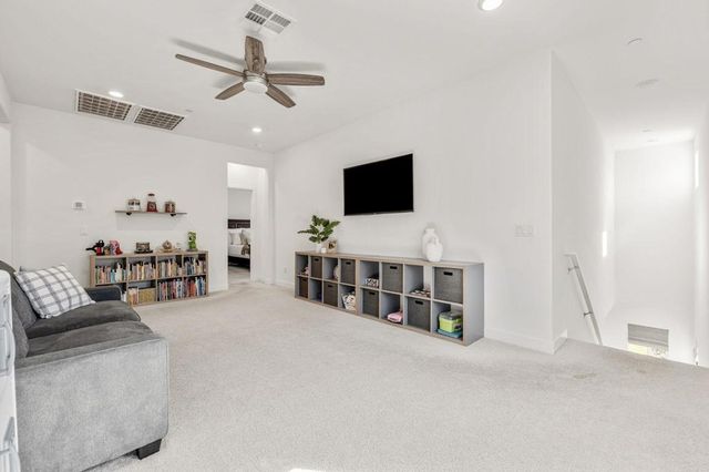 41462 Harvey Mudd Drive, Palm Desert, CA 92211