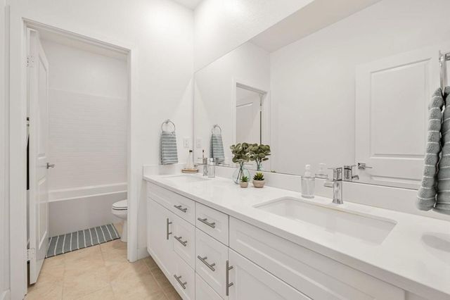 41462 Harvey Mudd Drive, Palm Desert, CA 92211