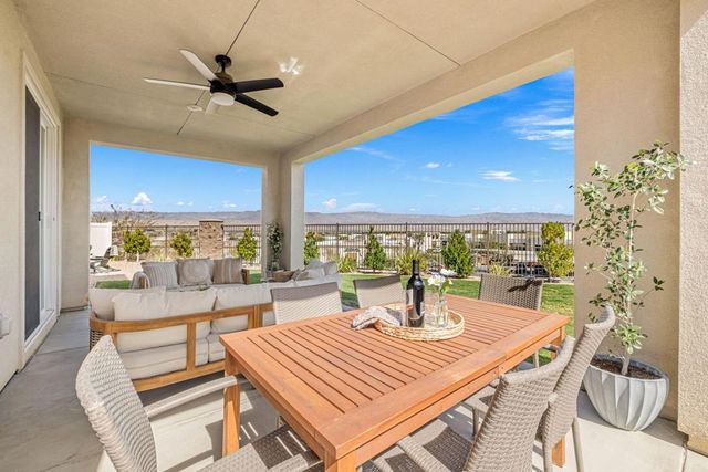 41462 Harvey Mudd Drive, Palm Desert, CA 92211