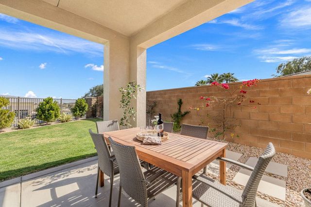 41462 Harvey Mudd Drive, Palm Desert, CA 92211