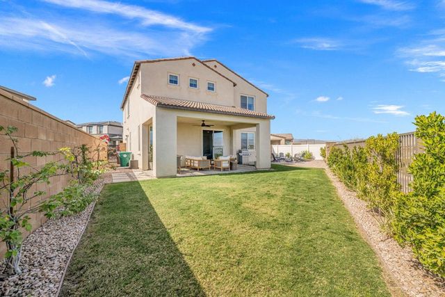 41462 Harvey Mudd Drive, Palm Desert, CA 92211