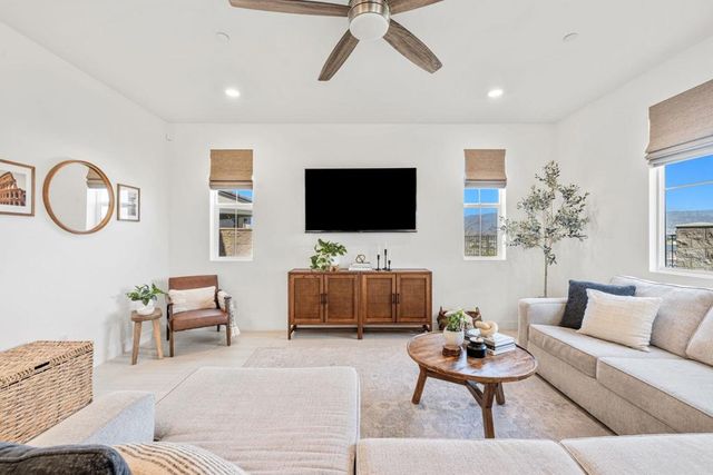 41462 Harvey Mudd Drive, Palm Desert, CA 92211