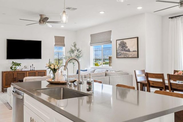 41462 Harvey Mudd Drive, Palm Desert, CA 92211