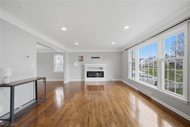 3722 Lindholm Road, Shaker Heights, OH 44120