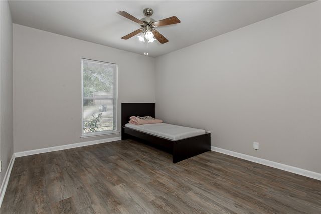 622 Valley View Drive, Allen, TX 75002