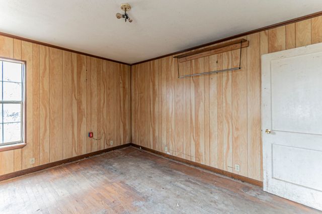 1205 Oak Street, Grand Prairie, TX 75050